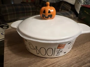 Rae Dunn X Peanuts Halloween Snoopy Brie Baker, Snoopy Baking Dish With Lid, NEW - Picture 1 of 7