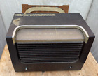 1952 RCA Victor "Golden Throat" 6 Tube Bakelite AM Radio