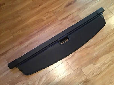 2015 to 2019 Lincoln MKC Retractable Cargo Cover Security Screen Shade U55066 - Image 1 of 4