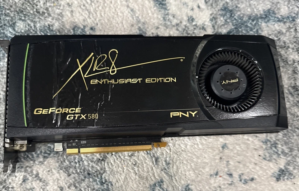 PNY Nvidia Geforce GTX 580 Enthusiast Edition 1536MB Video Graphics Card - Image 1 of 4