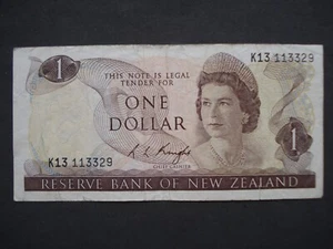 Used One Dollar Banknote New Zealand 1975-1977 - Picture 1 of 2
