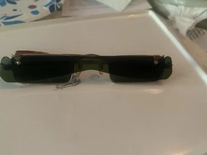 1960er John Lennon grüne Gläser aufklappbare Sonnenbrille mit Etui USA Penny Lane - Bild 1 von 22