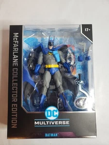 McFarlane Collector Edition Batman Year Two Platinum 7" Chase Action Figure - Picture 1 of 6