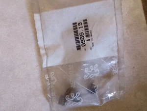 Peugeot valve shaft seals NOS 0956.19 - Picture 1 of 1