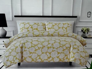 3 pc Kate Spade Festive Brocade Full / Queen Comforter & Shams Set NIP - Picture 1 of 11
