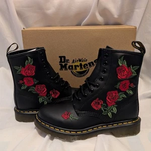 Dr Doc Martens 1460 Vonda Floral Black Boots Red Roses Flowers Women's Size 7 - Picture 1 of 10