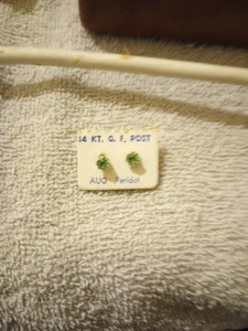 14 kt Peridot earrings - Picture 1 of 1