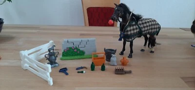 Blue Box Sammel Pferd mit Sound und Zubehör ähnlich Grand Champions - Bild 1 von 4