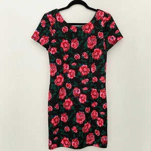 Betsey Johnson Dress Womens 6 Black Pink Roses Floral Scuba Knit Sheath Twee - Picture 1 of 11