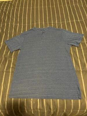Camiseta Merona Para Hombres Azul Manga Corta Botón Cuello en V Talla Mediana ¡Bonita!! Foto 1 de 4