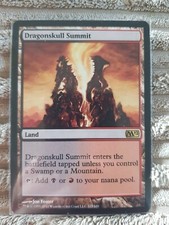1x MTG Magic The Gathering TCG Dragonskull Summit Land - Rare - M12