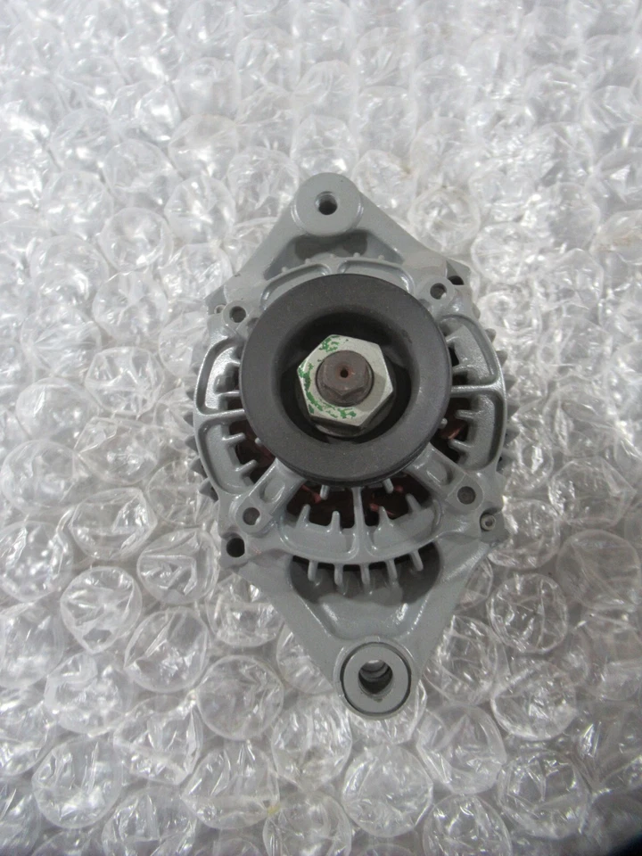 Восстановленный генератор переменного тока для Chevrolet Spectrum 12 В 45 А 1985-1988 10463615 100211-1430 - Изображение 1 из 4