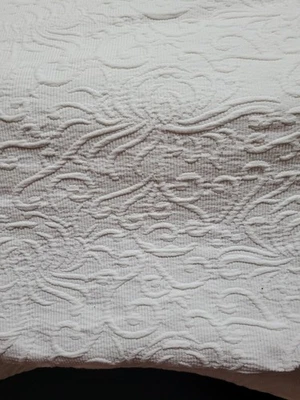 Cobertor Matelasse Blanco Floral Borde Vieira 74X90 LEER Foto 1 de 4