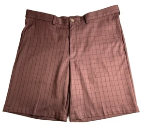 Haggar Cool 18 Pro Golf Shorts Size 38 Maroon Black Check Polyester-640 - Picture 1 of 5