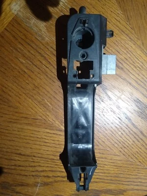 Ford Focus 2002-2007 usado fabricante de equipos originales - refuerzo de manija de puerta delantera derecha + actuador Foto 1 de 4