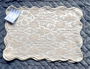 Tischsets 13" x 19" Locama 100% Baumwolle 4er Set Napperon Matelasse Elfenbein Creme - Bild 1 von 5