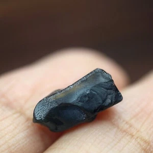 Remarkable Certified 4.78ct Natural Teal Sapphire Australian Rough 12x6.9mm - Picture 1 of 6