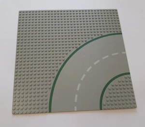 LEGO Ville : Plaque de base 32 x 32 Route courbe virage - Réf 609p01 gris clair - Imagen 1 de 1