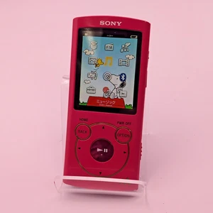 Sony NW-S764 Walkman 8GB DIGITAL MP3 PLAYER pink/lila getestet - Bild 1 von 9