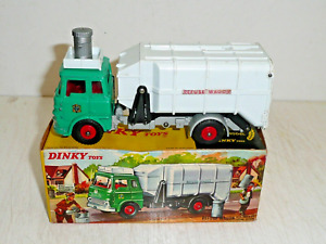 Dinky 978 Bedford Refuse Wagon  Boxed with 1 Dustin * original *