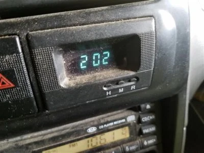 SPECTRA   2003 Clock 112734 - Изображение 1 из 4