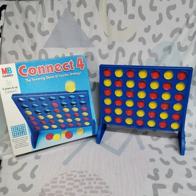 Connect 4 – 1996 MB Games Edition – 100% Complete Family Fun Game Vintage - Image 1 of 4