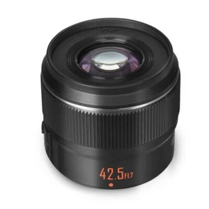 YONGNUO YN42.5mm F1.7M II Large Aperture AF/MF Standard Prime Lens fr M4/3 Mount - Picture 1 of 7