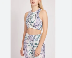 Guess Women's Top Size S Cropped Snakeskin Pattern - Picture 1 of 8