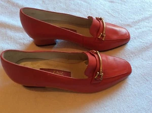 Vintage Van Dal 'Carolyn' Red Court Shoes in Cherry Calf Leather Never Been Worn - Picture 1 of 8