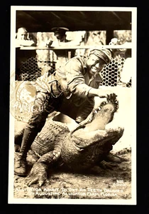Tarjeta postal de carnaval circo granja de caimanes de los años 20 St Augustine Farm FL - Imagen 1 de 2