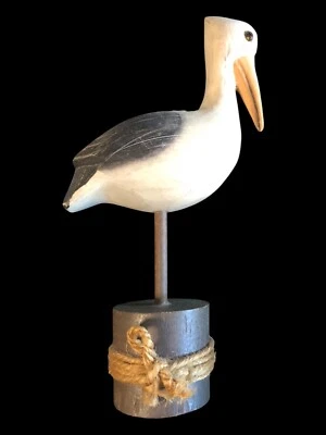 "Pelicano tallado en madera de 7,5"" pájaro costero playa océano pájaro marino decoración náutica" Foto 1 de 4