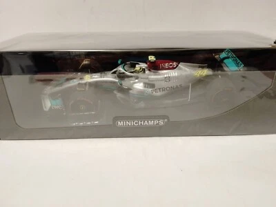Minichamps Mercedes AMG W13 #44 Lewis Hamilton Spanish GP 2022 1/18 110220044 - Immagine 1 di 3