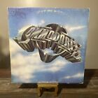 COMMODORES SELF TITLED Vinyl LP 1977 Fist Pressing With Autographed ￼Poster VG+