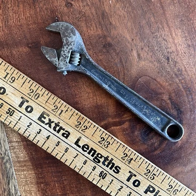 Llave Ajustable Media Luna 6" Acero Crestoloy Vintage Hecha en EE. UU. Foto 1 de 2