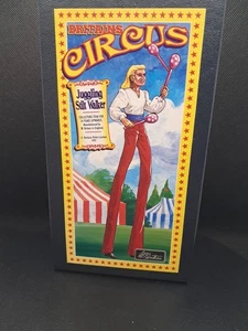 Britains Circus - Juggling Stilt Walker #8670 - MINT  in Original Box - Picture 1 of 4