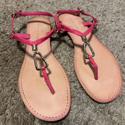 Sandalias planas Tommy Hilfiger Leuca para mujer 9M rosa y dorado Foto 1 de 4