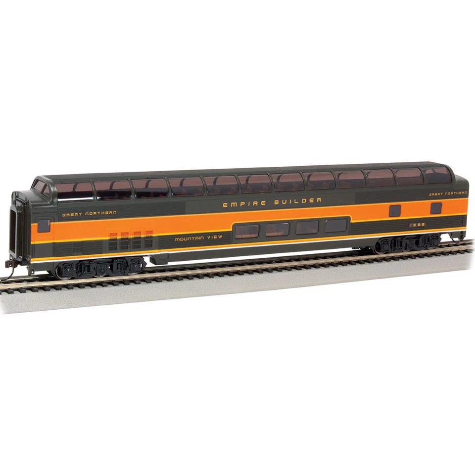 Bachmann 13003 Great Northern #1392 - 85' Budd Full Dome Passenger Car HO Scale