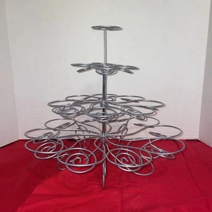 Wilton Metal 4-Tier Cupcake Display Stand - 23 Cupcakes- Estate Find - Picture 1 of 5