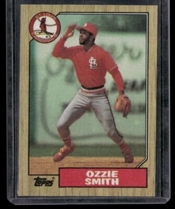 1987 Topps #749 Ozzie Smith - Picture 1 of 2