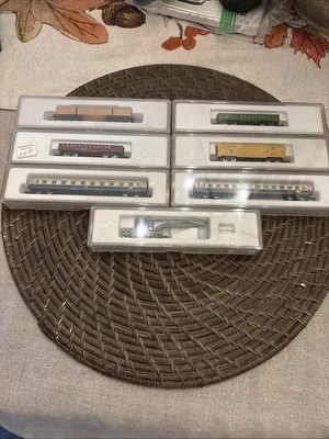 Märklín Mini-Club 8638 Reading Open Gondola Freight Car Z Plus 6 Others - Image 1 of 4