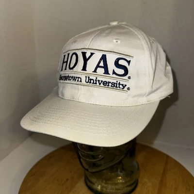 De Colección Georgetown Hoyas Sombrero El Juego Snapback Gorra Blanca Russell Atlético Barras Divididas Foto 1 de 4