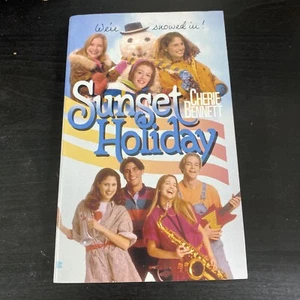 Sunset  Holiday        -           - Cherie Bennett      -  Livre /book - Picture 1 of 2