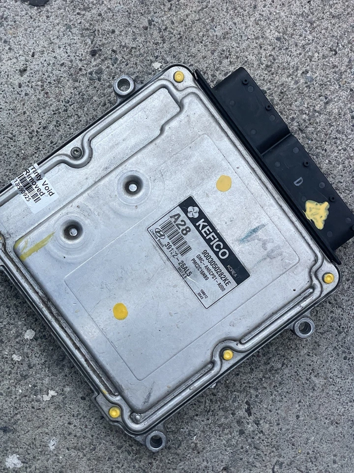 2010 HYUNDAI ACCENT ECM CONTROL MODULE 39132-26AL5 - Image 1 of 4