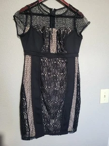 Neu mit Etikett Nue by Shani Damenkleid schwarz Cut-Out-Overlay nude gefüttert Größe M Umstandsmode - Bild 1 von 11