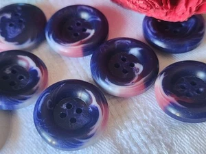Lot Of 9 Thick Vintage Buttons Blue Pink Purple Holes 2.2 Cm Ref 551 - Picture 1 of 2