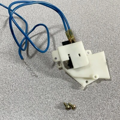 Technics SL-220 Turntable Replacement Part Switch AH764039 MLT 5A125 - Image 1 of 4