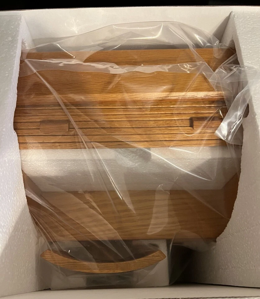 American Girl Kit's School Desk & Chair for 18" Dolls Furniture Rolltop Wood 8