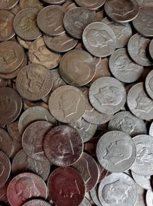 Lot Of 100 1971-78 P D Eisenhower IKE Dollars Large USA $1 Coins -Discount On 2+ - Picture 1 of 3