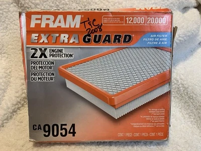 Filtro de aire de motor de repuesto FRAM Extra Guard CA9054 para Chrysler seleccionado Foto 1 de 2