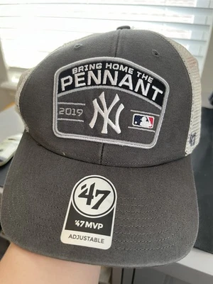 Oakland Athletics '47 2019 Postseason Locker Room Snapback Hat Gray Used - Image 1 of 4